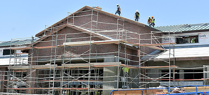 The Redlands Planning Commission was scheduled to vote on sugnage for the second phase of the Packinghouse District Tuesdaqy night.